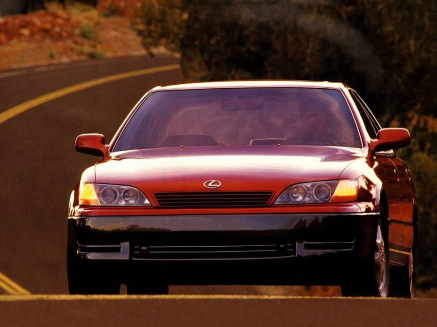  Lexus ES300 1992 года  (фото 7 из 27)